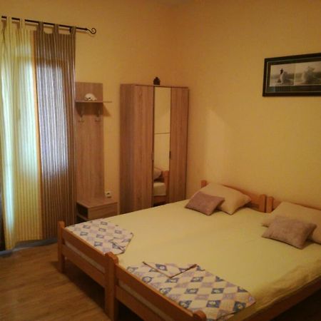 Romana 1 Тиват Экстерьер фото